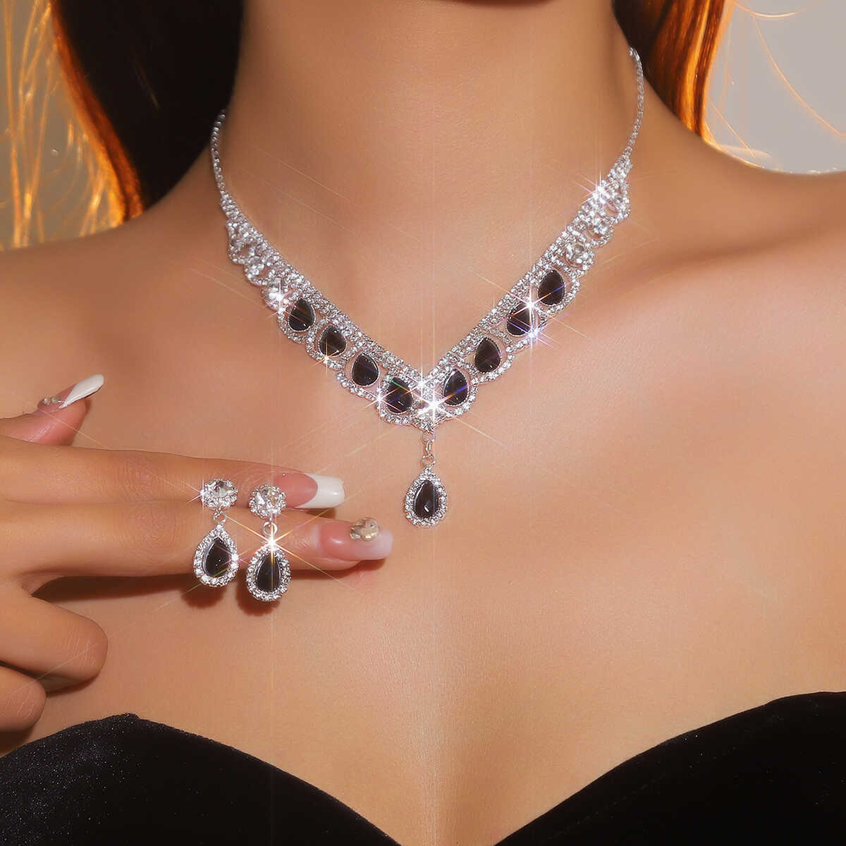 Al Ain Jewelry & Watches Exhibition 2025 - DINGKA ヴィンテージダイヤモンドウォータードロップペンダントネックレスとイヤリングセット 高級ラグジュアリー多用途ジュエリーコンボ オリジナルデザイン Al...