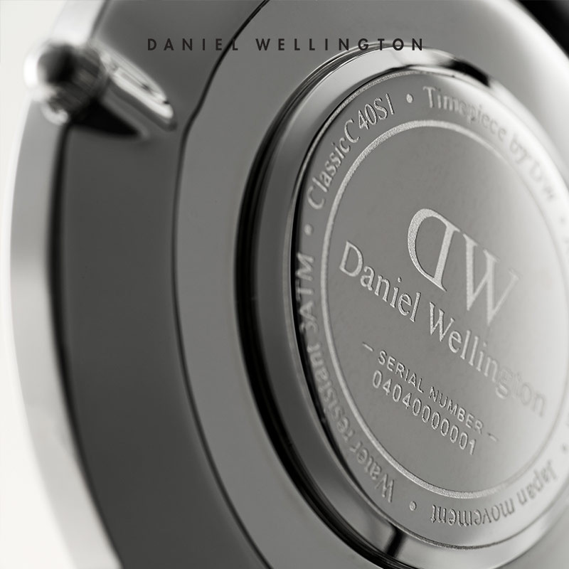 ダニエル ウェリントン 高級女性用腕時計 プチ 28mm ロ - Daniel Wellington Watches & Jewelry Online Store のレビューと価格