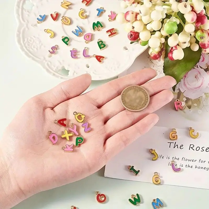 100個のカラフルなランダム文字DIYかわいい合金ペイントオ - Anklet Foot Chain のレビューと価格