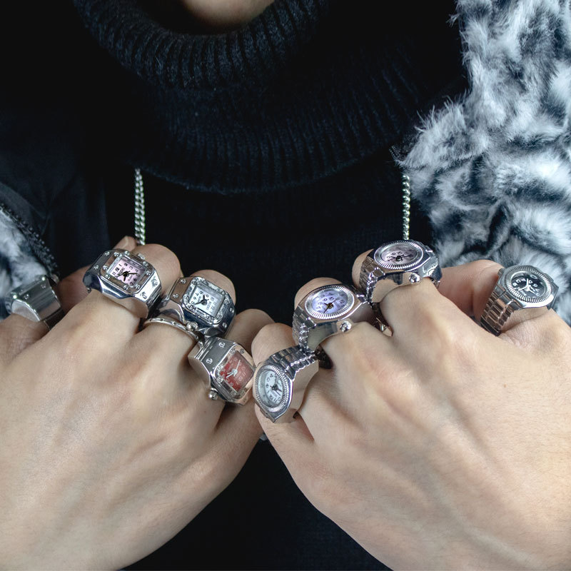 Kiss-男性と女性のためのヴィンテージスタイルのストレッチ - Vintage Jewelry Watches Women のレビューと価格