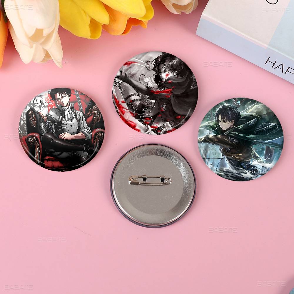 A-Attack O-On T-Titan リヴァイ・アッカ - Levi Jewelry & Watches Inc のレビューと価格