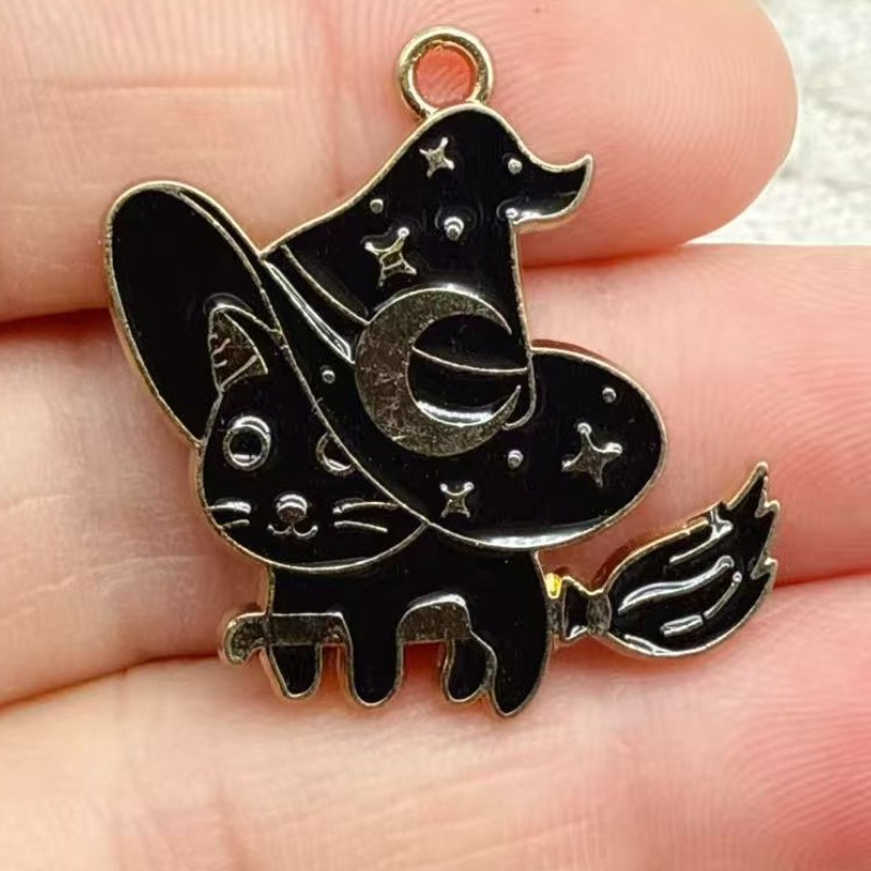 10 個オリジナル合金エナメル黒猫チャームかわいい子猫ペンダ - Charm Bracelet Beads のレビューと価格