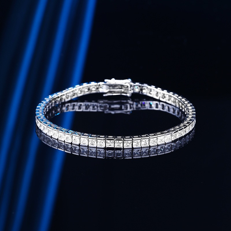 ブランドファッションテニスブレスレットプリンセスカット AA - Tennis Bracelet Cubic のレビューと価格