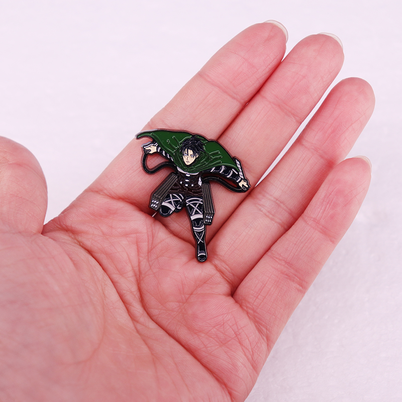 タンエナメルピンTatakae elvi ackermaフィ - Levi Jewelry & Watches Inc のレビューと価格
