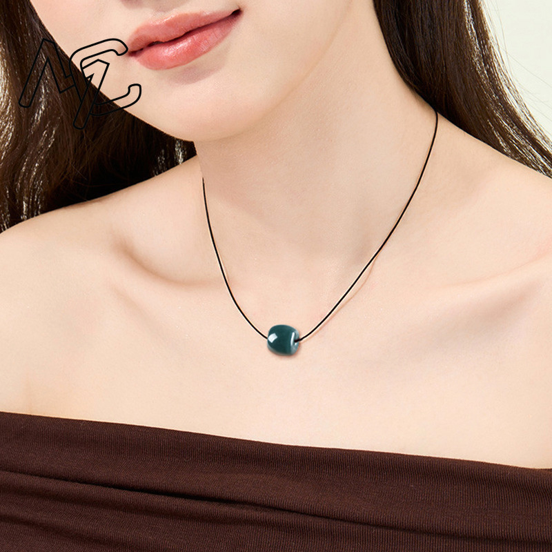 天然ミャンマー産エメラルドディープブルーウォーターロードコネ - Necklace Pendant のレビューと価格